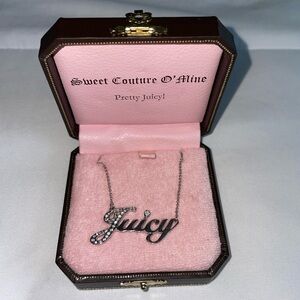 🩷🩶Juicy Couture Cursive “Juicy” Necklace